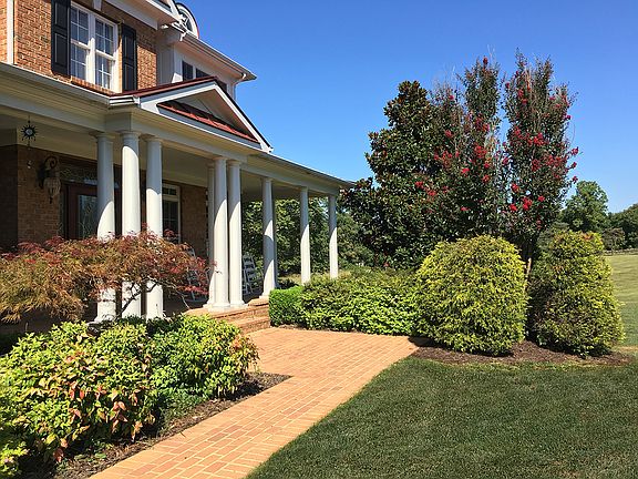 BRICK WALKWAY