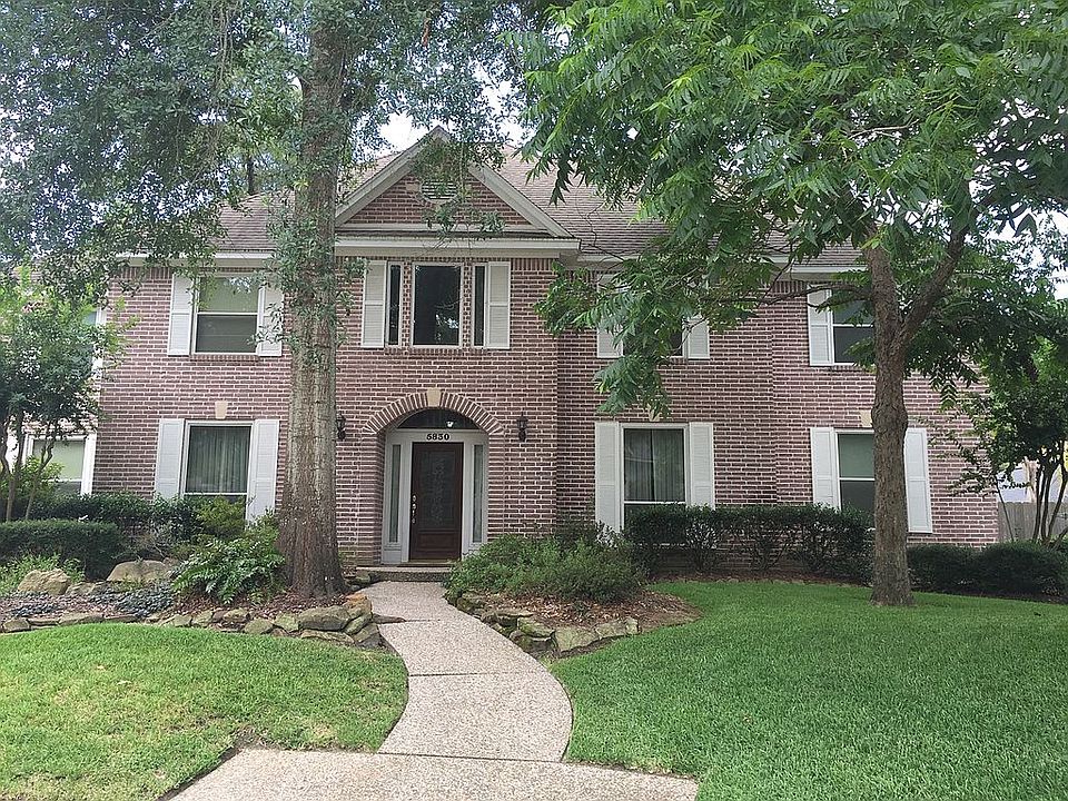 1st image of 5830 Woodland Falls Dr