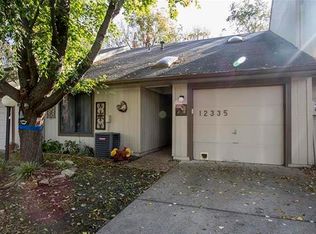 12335 Charlotte St, Kansas City, MO 64146