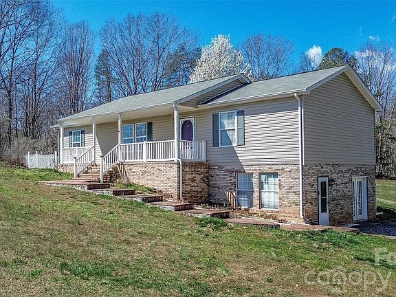 2nd image of 311 Fletcher Rd