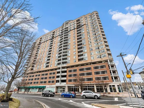 5750 Bou Ave Unit 707, Rockville, MD 20852