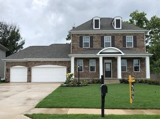 10619 Hinterland Dr, Fishers, IN 46038