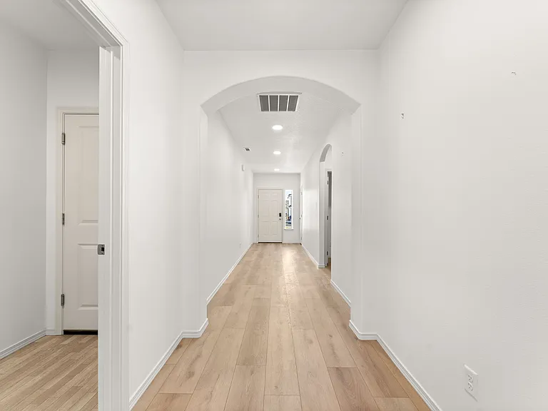 8581 N Orchard Ln — Photo 10