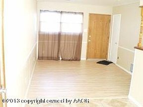 3rd image of 2513 Redondo Dr