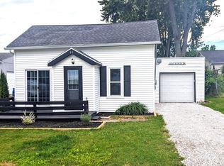80 Probasco St, Casnovia, MI 49318