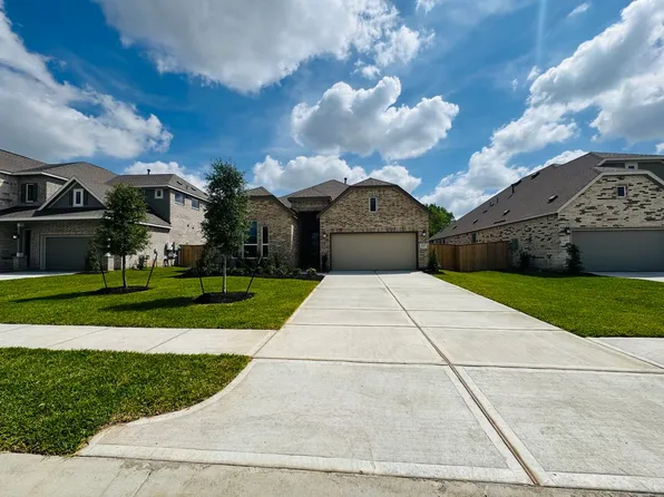 4227 Eagle Pass Dr, Rosenberg, TX 77469