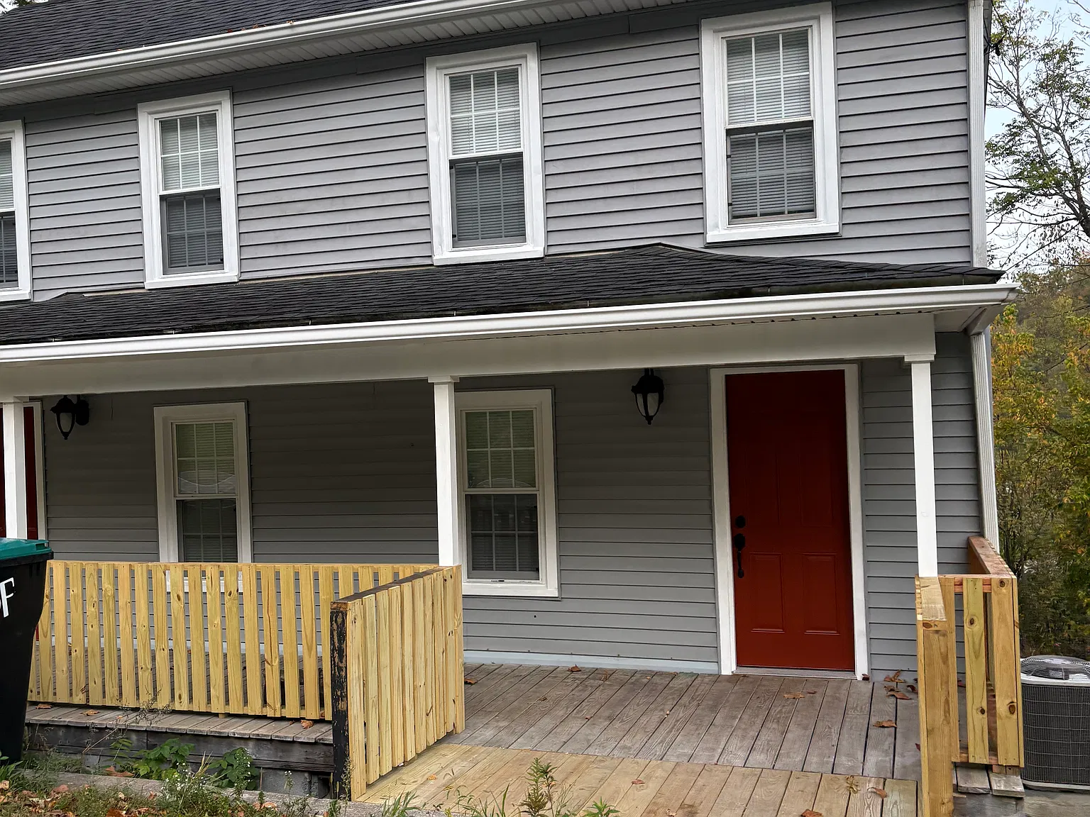 2 bed, 900 sqft, $1,150 — Photo 1