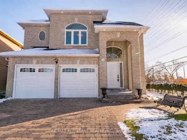 2241 Old Rutherford Rd, Vaughan, ON L6A 1Z7