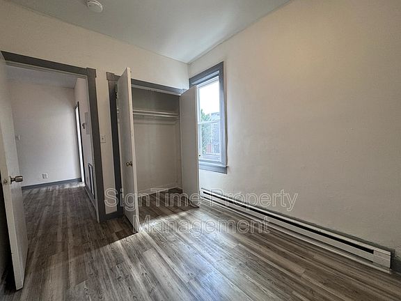 4th image of 40 E Washington St APT 2C