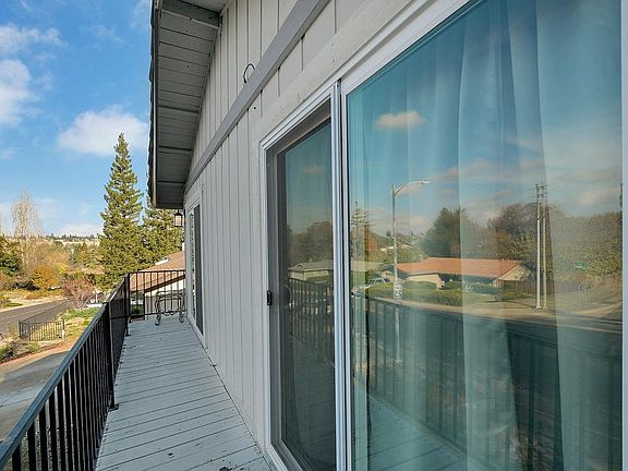 3rd image of 5005 Topaz Ave