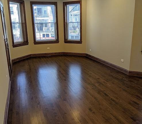 5th image of 3238 N Hamlin Ave Floor 1