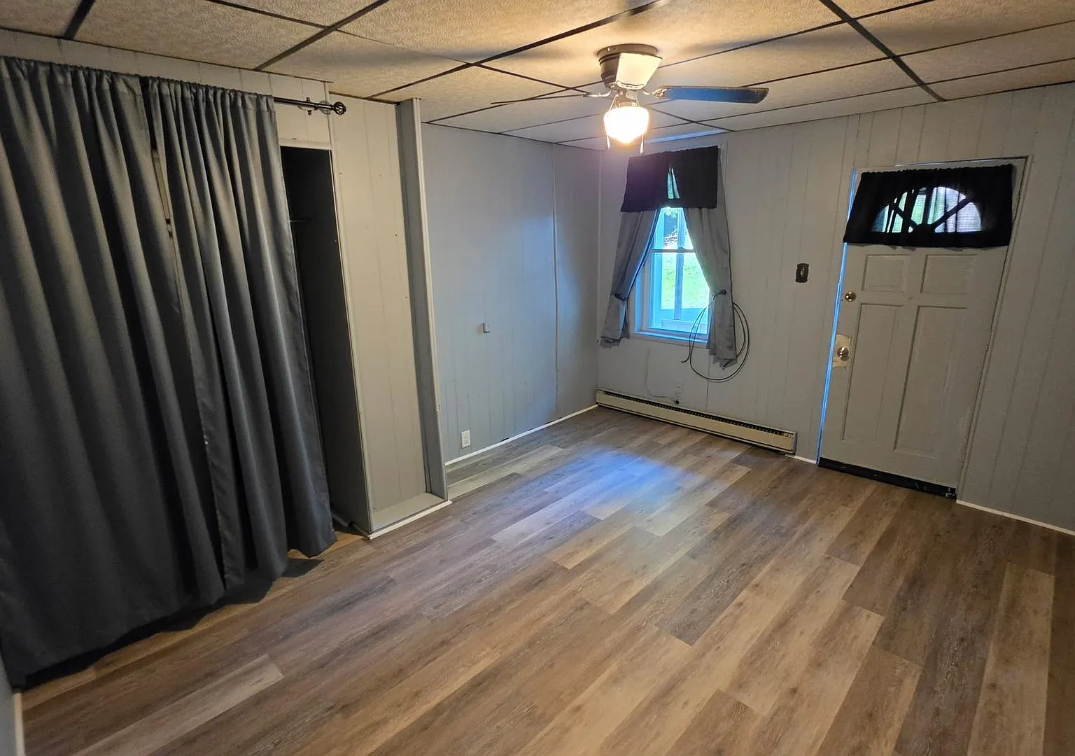 3 bedroom, 1 bathroom — Photo 3