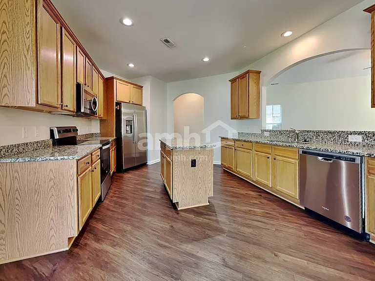 37 Sand Live Oak Dr — Photo 3
