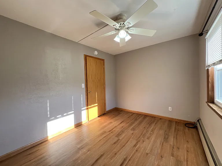 1722 Hamblin Ct — Photo 12
