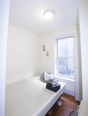 Rented by Jonis Realty | media 9