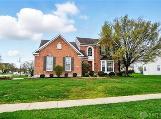 375 Stanton Dr, Springboro, OH 45066