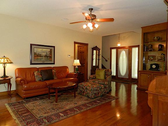 5th image of 12130 Quail Creek Dr