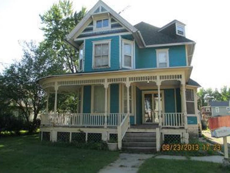 1st image of 331-333 N Washington St