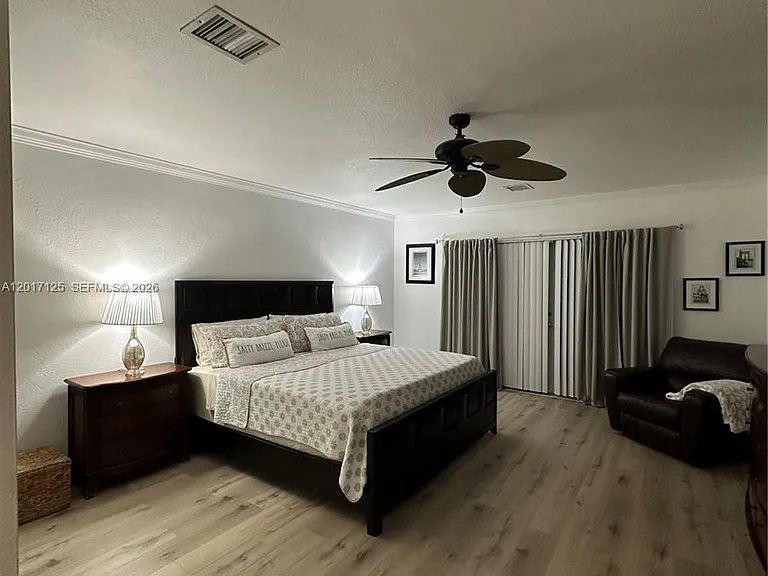 2908 Bayview Dr — Photo 23