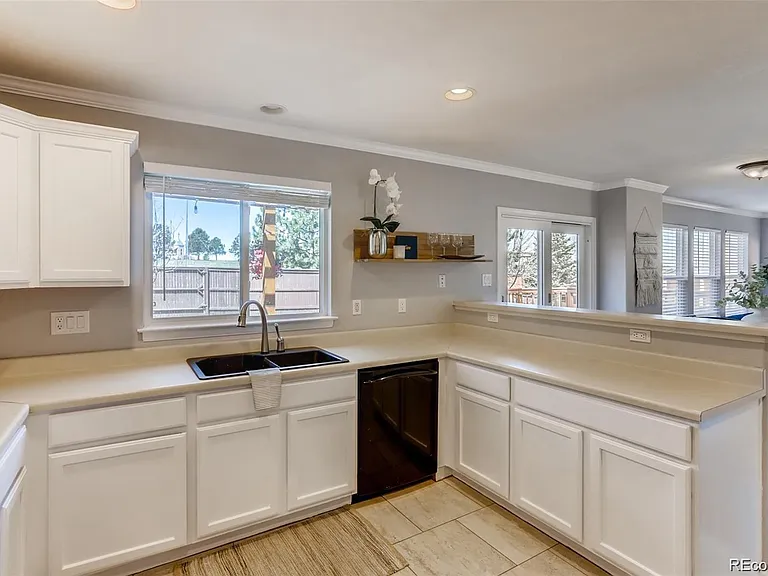 9745 Gatesbury Cir — Photo 6