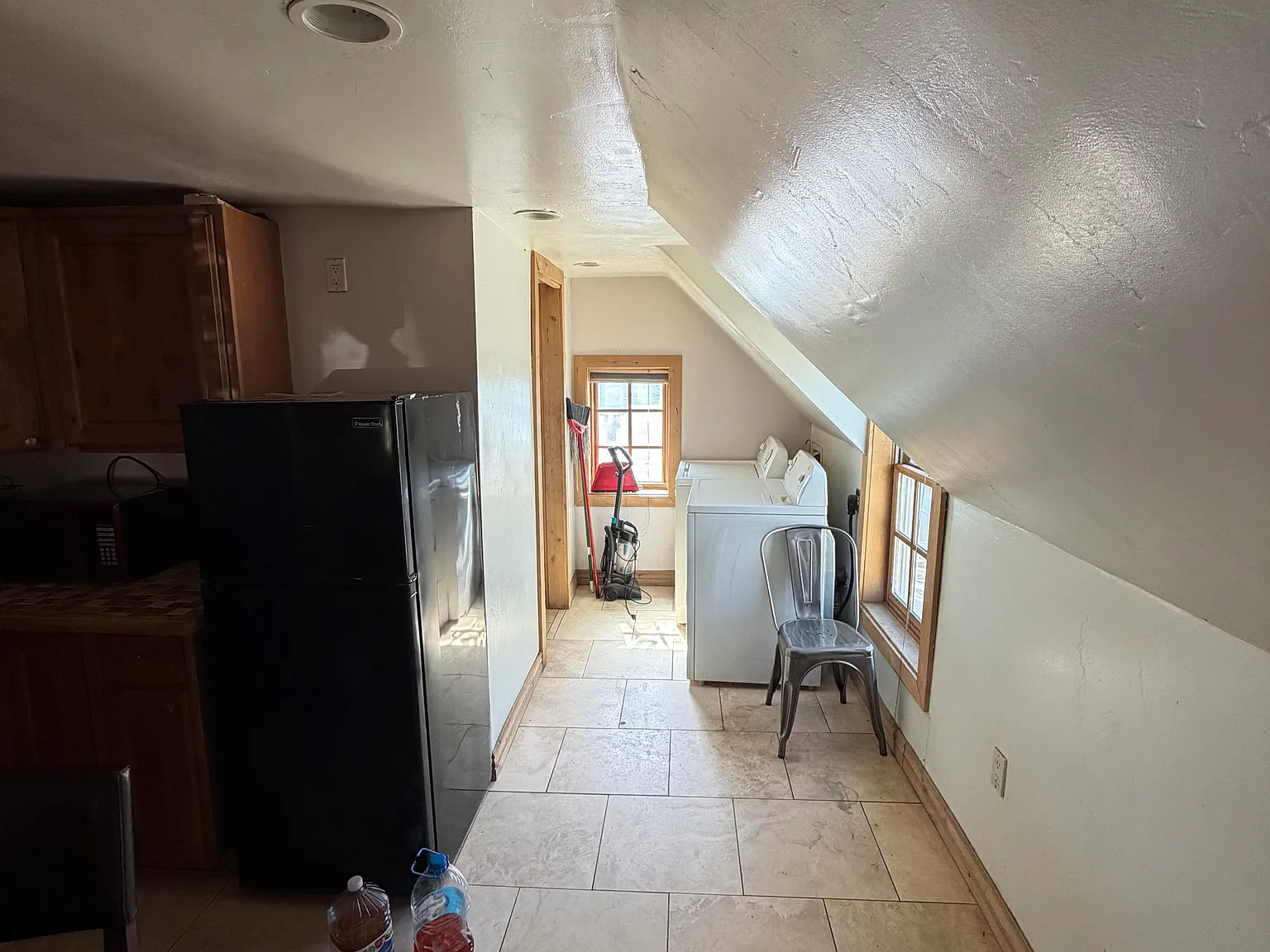 1 bed, 900 sqft, $1,750 — Photo 4