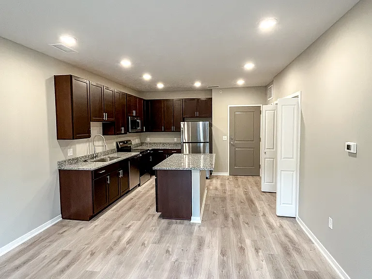 Horizon Apartments & Villas — Photo 30