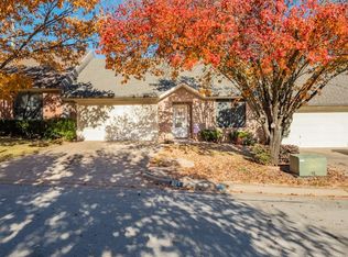 905 Heather Ct, Weatherford, TX 76086