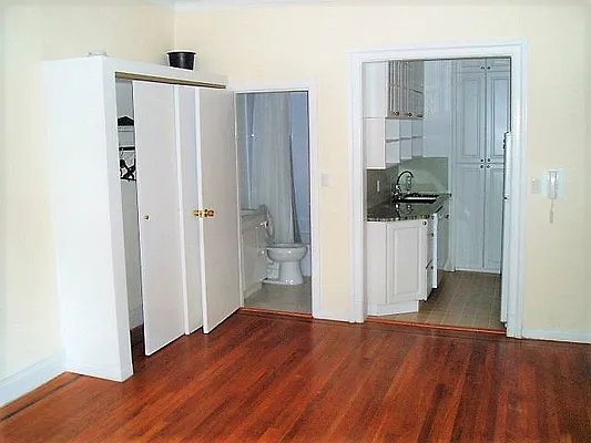 Rented by Stefan R. Capan, LREB | media 22