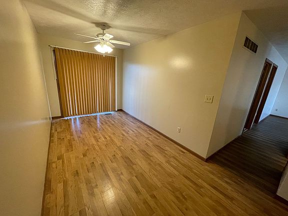 2nd image of 3401 N 20th St #3403