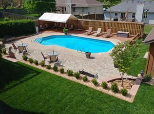 2083 W Nottingham St, Springfield, MO 65810