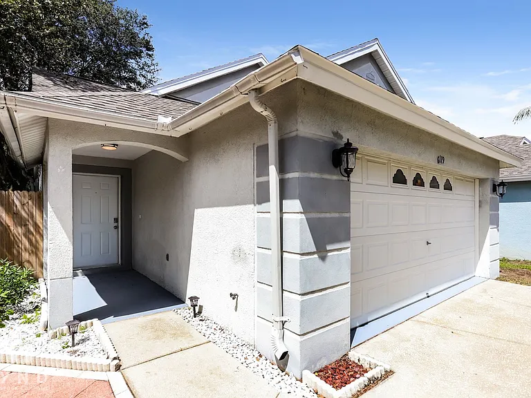6119 Sand Key Ln — Photo 16
