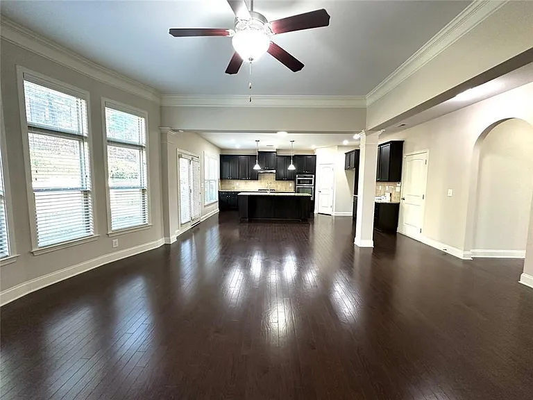 5605 Upper Creek Ct — Photo 11