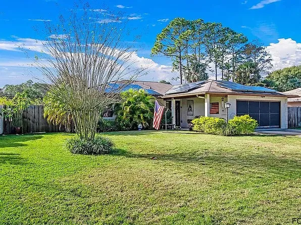 15 Bradmore Ln, Palm Coast, FL 32137