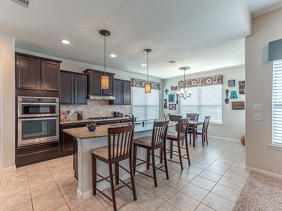 2nd image of 6906 Brewster Ln
