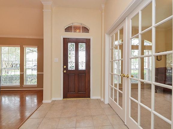 5th image of 1422 Lake Pauline Ct