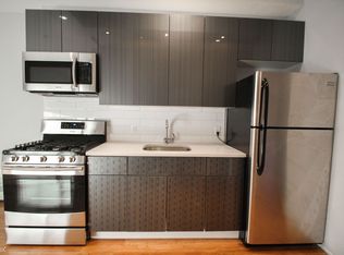 991 Wyckoff Ave, Ridgewood, NY 11385