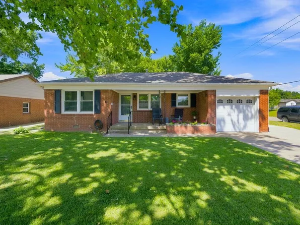 1157 N Derby Ave, Derby, KS 67037
