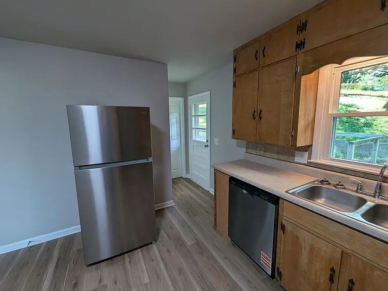 5412 Anah St — Photo 4