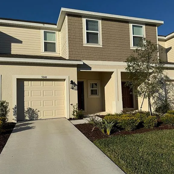 5040 Spangle Dr — Photo 1