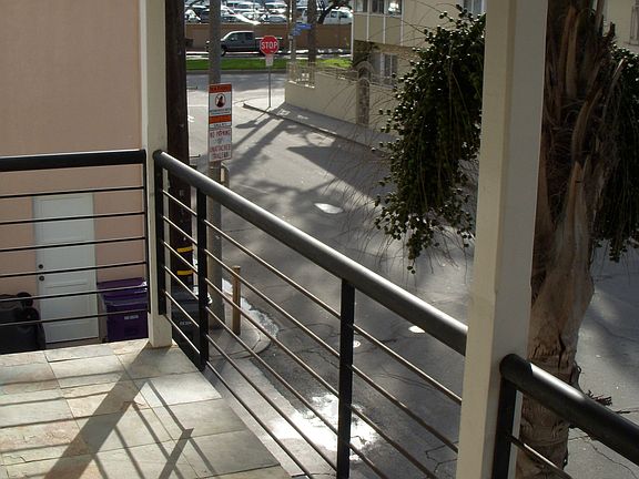 4th image of 20 Ximeno Ave