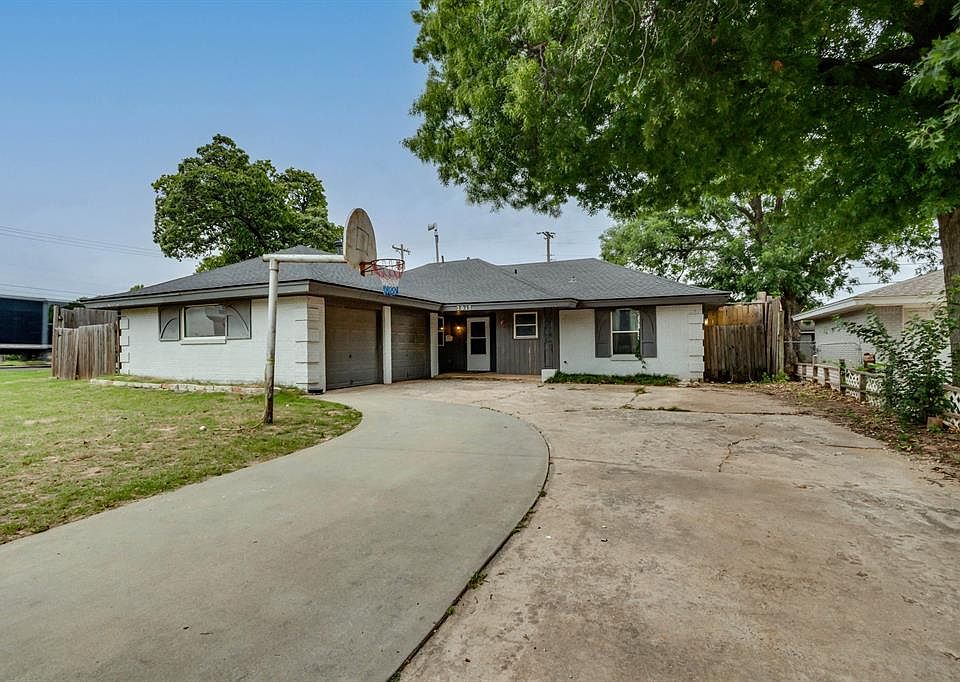 1st image of 7017 NW 28th St