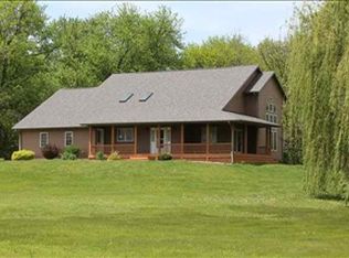 404 1st St, Traer, IA 50675