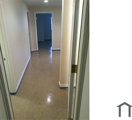 4th image of 946 N Monticello Ave #1