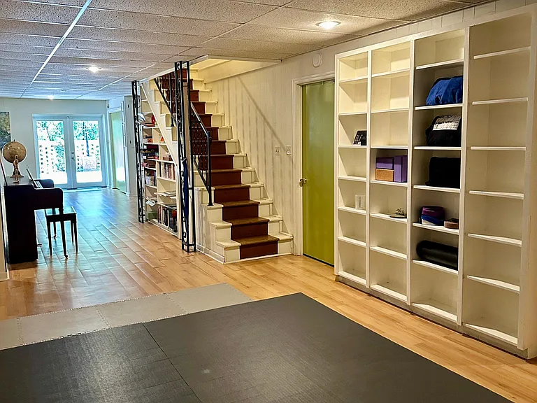 115 Dellwood Dr — Photo 17
