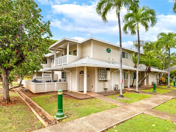 91-1072 Makaaloa St #17E, Ewa Beach, HI 96706