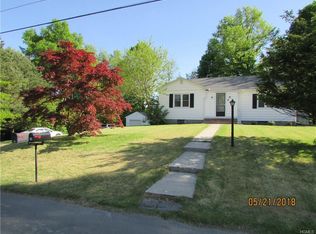 19 Kobelt Dr, Shawangunk, NY 12589