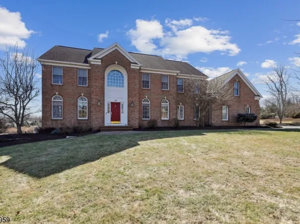 14 Quail Run, Randolph Twp., NJ 07869