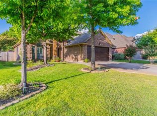 7617 Frankie B St, North Richland Hills, TX 76182