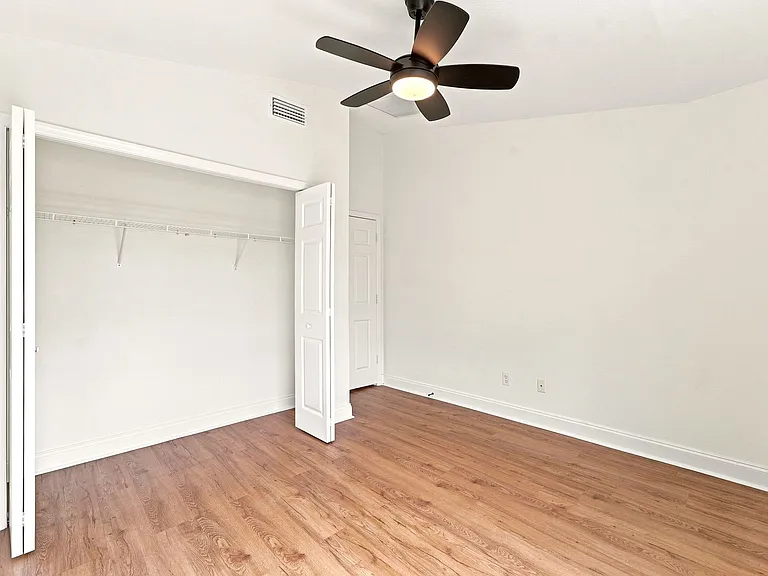 3708 Kent Dr — Photo 21
