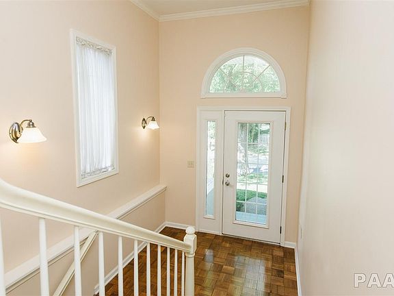 4th image of 4438 N Miller Ave